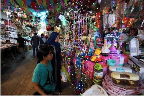 المفتي العام: يدعو المقاهي و المطاعم للإغلاق في نهار رمضان