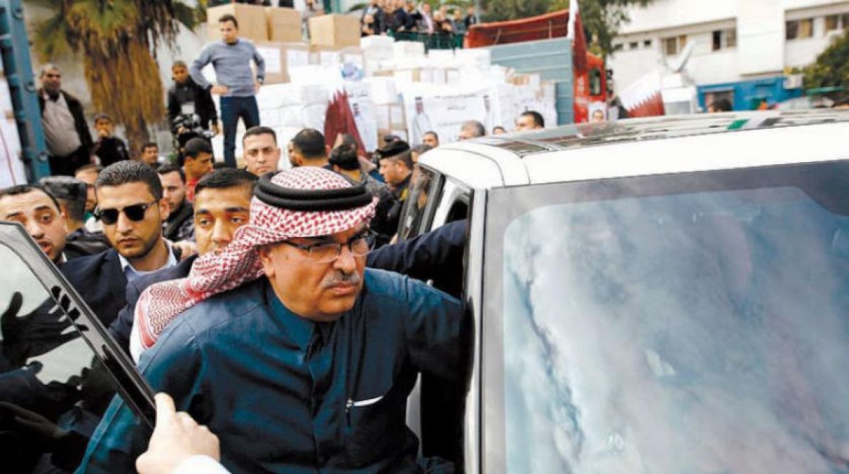 بعد صرف المساعدات محمد العمادي يغادر غزة