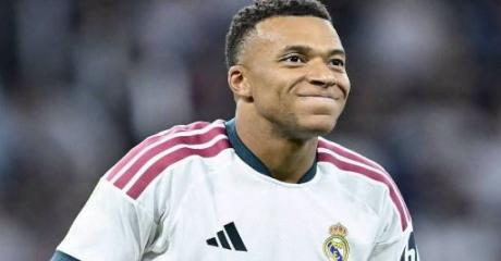 ريال مدريد يفوز على رايو فاليكانو برباعية في الجولة الخامسة في الليجا