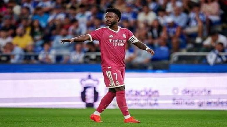 ريال مدريد يهزم ديبورتيفو لاكورونيا في وديات الأندية